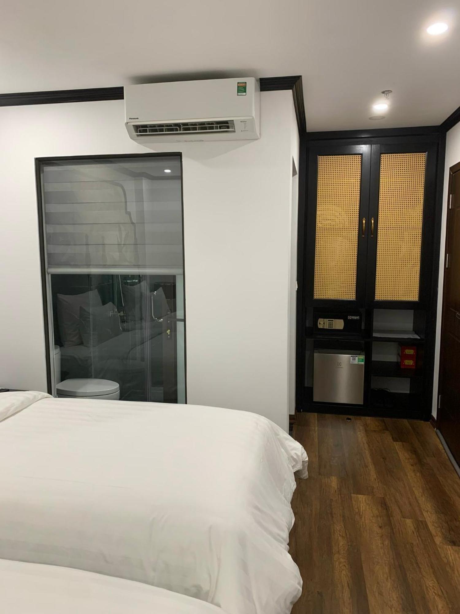 האנוי Aquarius Premium Hotel מראה חיצוני תמונה