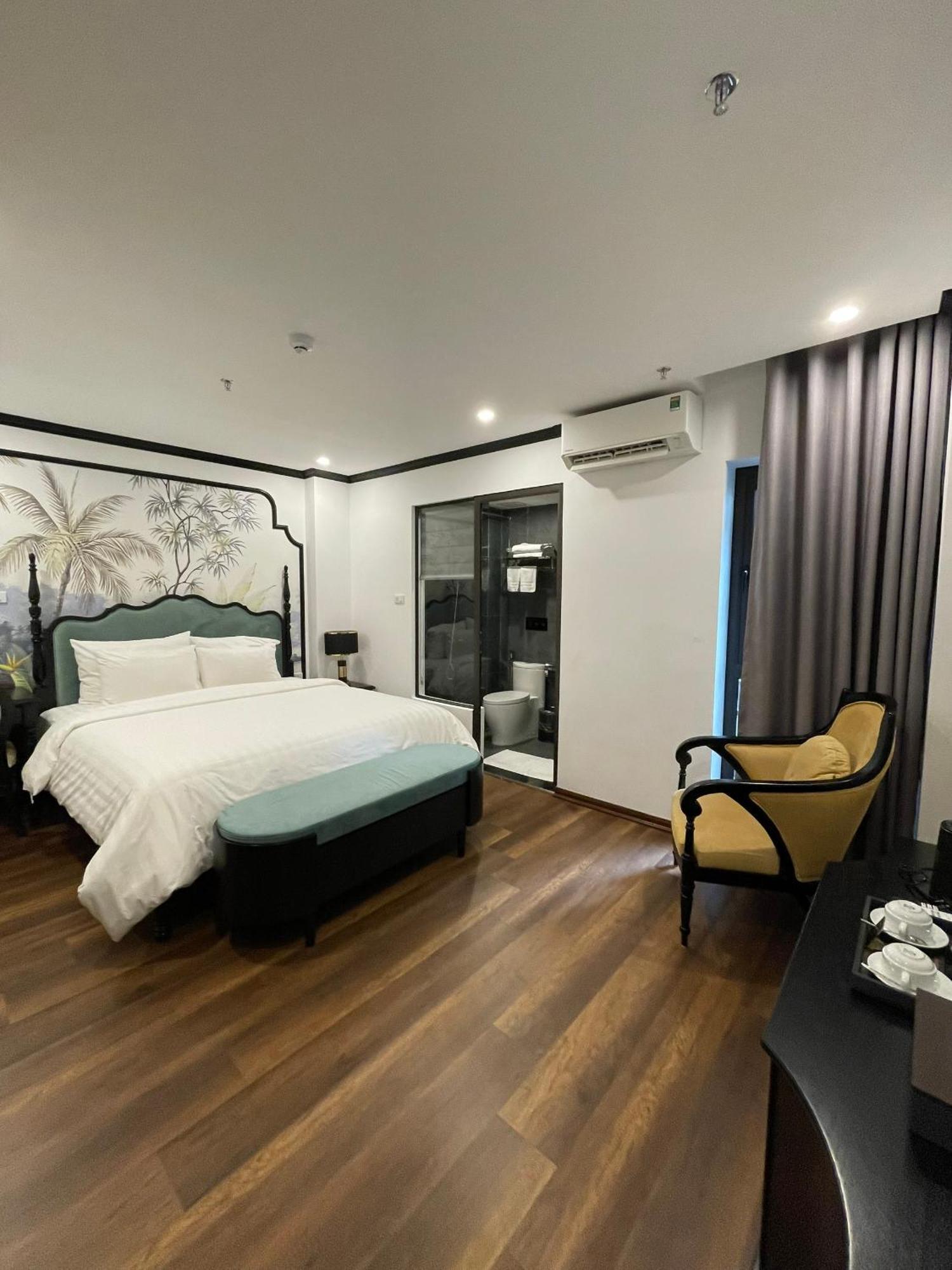 האנוי Aquarius Premium Hotel מראה חיצוני תמונה